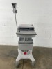 GE MAC5500 HD ECG/EKG MACHINE ON ROLLING STAND - 4