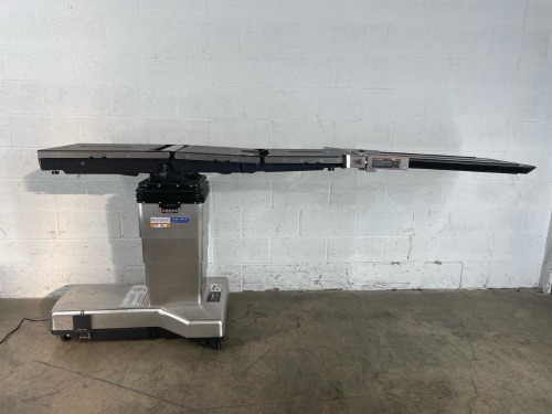 STERIS AMSCO 3085 SP SURGICAL TABLE