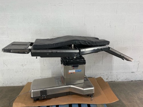 STERIS AMSCO 3085SP SURGICAL TABLE
