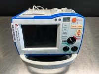 ZOLL R-SERIES ALS DEFIBRILLATOR