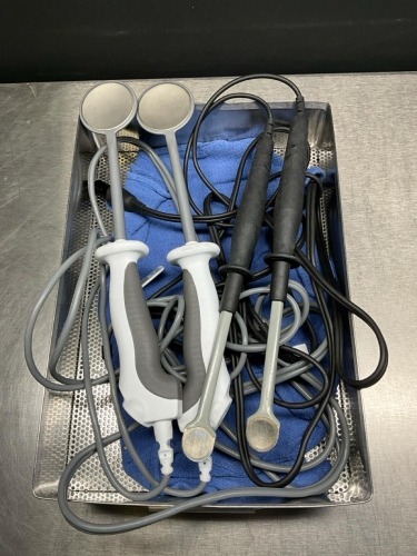 ASSORTED DEFIBRILLATOR INTERNAL PADDLES
