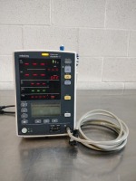 MINDRAY DATASCOPE ACCUTORR V PATIENT MONITOR