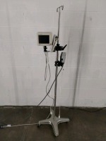 MERIT MEDICAL INTELLISYSTEM II PATIENT MONITOR ON ROLLING STAND