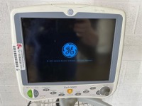 GE DASH 5000 PATIENT MONITOR ON ROLLING STAND