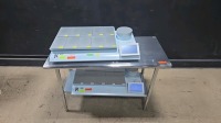LOT OF (2) COOPER SURGICAL K59500 G210 INVI CELL STANDARD INCUBATOR WITH TABLE