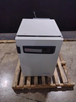 THERMO SCIENTIFIC HERA CELL VIOS 160I CO2 INCUBATOR