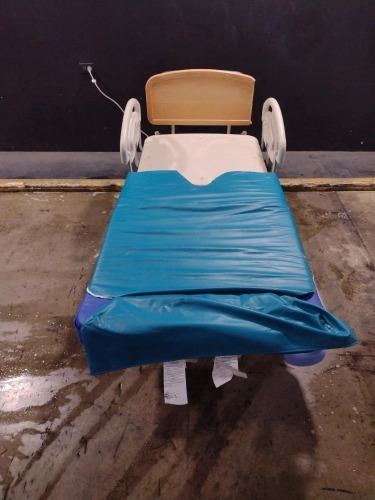 HILL-ROM AFFINITY 3 BIRTHING BED