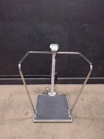 DETECTO DIGITAL PATIENT SCALE