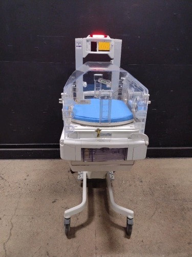 GE GIRAFFE INFANT INCUBATOR