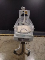 OHMEDA GIRAFFE INFANT INCUBATOR