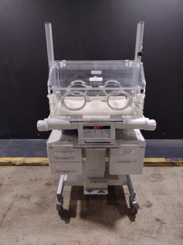 OHMEDA CARE PLUS INFANT INCUBATOR