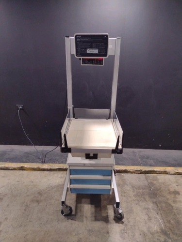 OHMEDA IWS 3000 INFANT WARMER