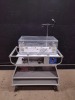AIRBORNE LIFE SUPPORT SYSTEMS INFANT INCUBATOR
