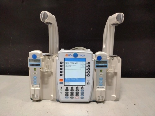 ALARIS PCU 8015 SERIES INFUSION PUMP WITH 8110 SYRINGE PUMPS