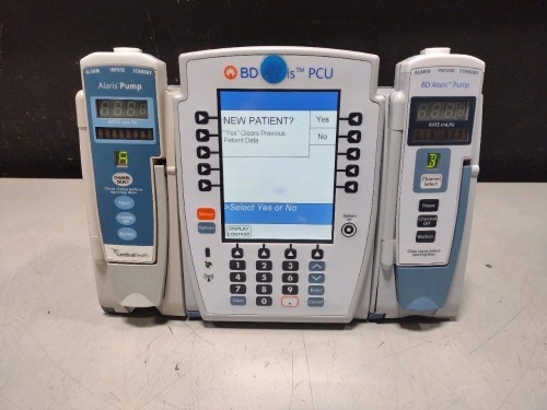 ALARIS PCU 8015 SERIES INFUSION PUMP WITH 8100 SERIES MODULES