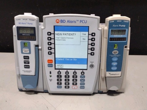 ALARIS PCU 8015 SERIES INFUSION PUMP WITH 8100 SERIES MODULES
