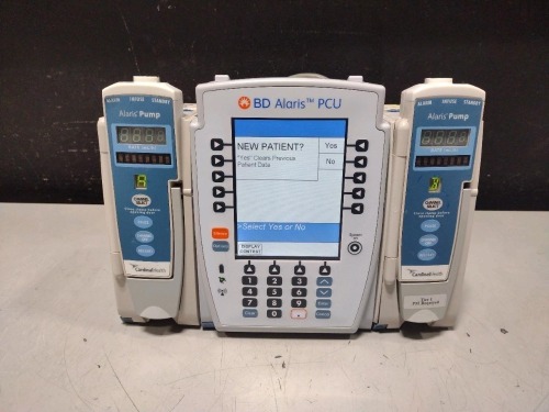 ALARIS PCU 8015 SERIES INFUSION PUMP WITH 8100 SERIES MODULES