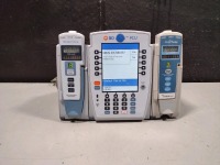 ALARIS PCU 8015 SERIES INFUSION PUMP WITH 8100 SERIES MODULES