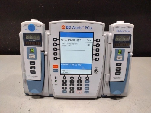 ALARIS PCU 8015 SERIES INFUSION PUMP WITH 8100 SERIES MODULES