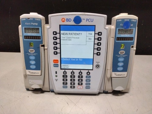 ALARIS PCU 8015 SERIES INFUSION PUMP WITH 8100 SERIES MODULES