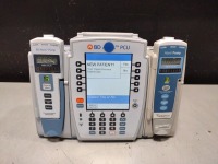 ALARIS PCU 8015 SERIES INFUSION PUMP WITH 8100 SERIES MODULES