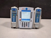 ALARIS PCU 8015 SERIES INFUSION PUMP WITH 8100 SERIES MODULES
