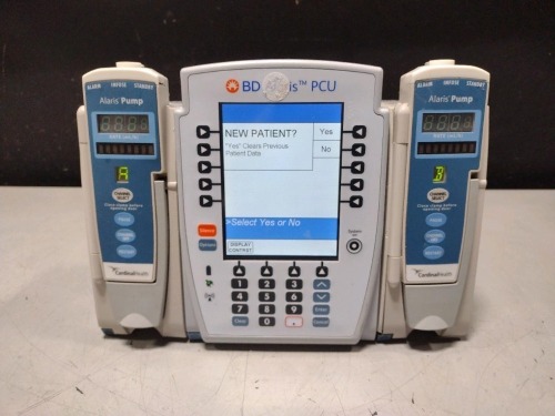 ALARIS PCU 8015 SERIES INFUSION PUMP WITH 8100 SERIES MODULES