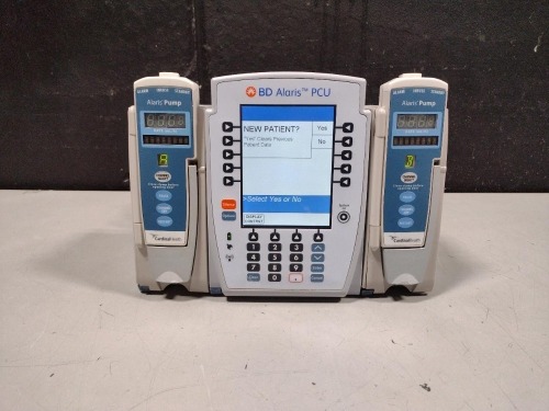 ALARIS PCU 8015 SERIES INFUSION PUMP WITH 8100 SERIES MODULES