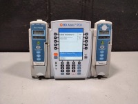 ALARIS PCU 8015 SERIES INFUSION PUMP WITH 8100 SERIES MODULES