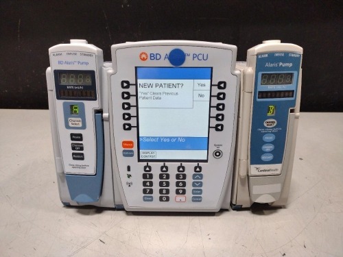 ALARIS PCU 8015 SERIES INFUSION PUMP WITH 8100 SERIES MODULES