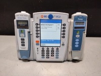 ALARIS PCU 8015 SERIES INFUSION PUMP WITH 8100 SERIES MODULES