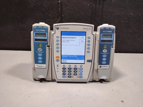 ALARIS PC 8015 SERIES INFUSION PUMP WITH 8100 SERIES MODULES