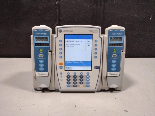 ALARIS PC 8015 SERIES INFUSION PUMP WITH 8100 SERIES MODULES