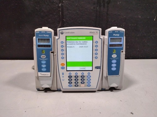 ALARIS PC 8015 SERIES INFUSION PUMP WITH 8100 SERIES MODULES