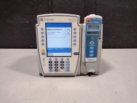 ALARIS PC 8015 SERIES INFUSION PUMP WITH 8100 SERIES MODULE