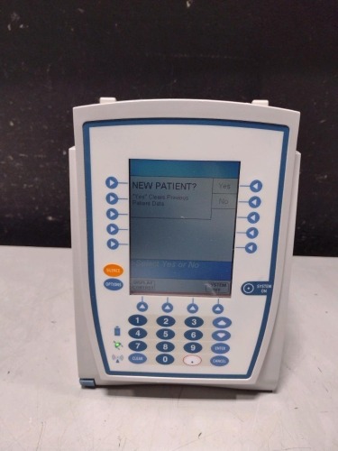 ALARIS PC 8015 SERIES INFUSION PUMP