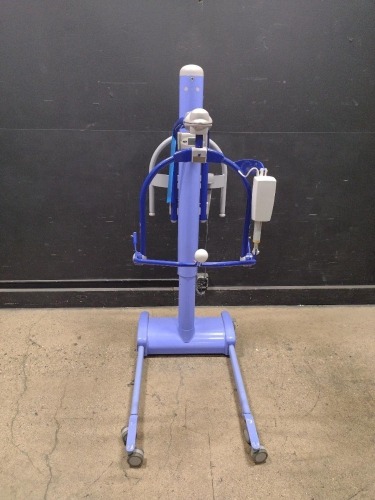 ARJO MAXI MOVE PATIENT LIFT