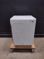 SUMMIT LAB FRIDGE