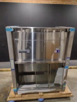 THE BAKER COMP. RI 4 LAB HOOD