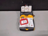 MEDTRONIC/PHYSIO-CONTROL LIFEPAK CR PLUS AED