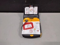MEDTRONIC/PHYSIO-CONTROL LIFEPAK CR PLUS AED