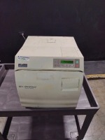 MIDMARK M11 ULTRACLAVE TABLETOP STERILIZER