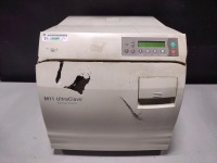 MIDMARK M11 ULTRACLAVE TABLETOP STERILIZER