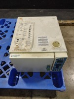 PELTON & CRANE DELTA XL TABLETOP STERILIZER