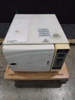 PELTON & CRANE DELTA Q TABLETOP STERILIZER