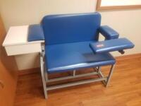 BARIATRIC PHLEBOTOMY CHAIR