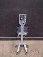 MINDRAY ACCUTORR V PATIENT MONITOR
