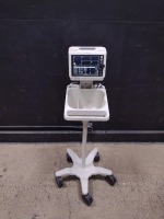 PHILIPS SURESIGNS VS4 PATIENT MONITOR