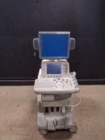 GE LOGIQ 7 ULTRASOUND MACHINE WITH 1 PROBE (M12L) (SERIAL# 30781YU9) (DOM: 11/2007)
