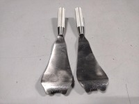 LOT OF FEMORAL NECK ELEVATORS